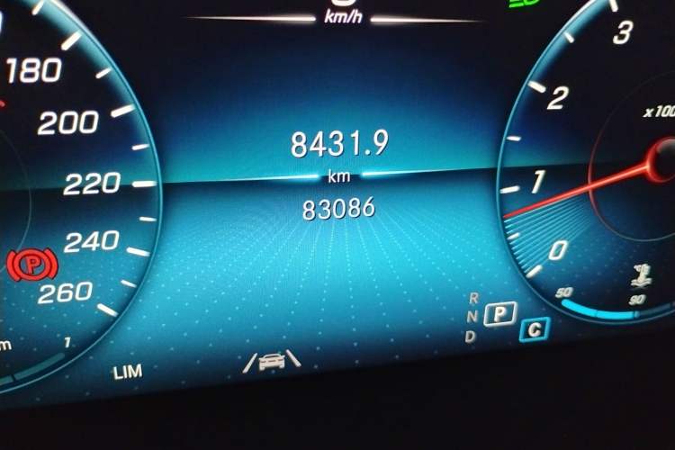 Used Mercedes-Benz GLC 2020 Facelift GLC 300 L 4MATIC Dynamic Edition
