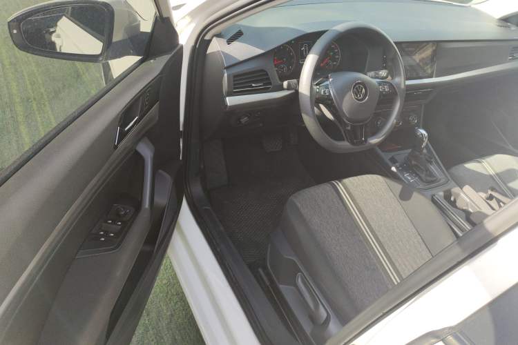 Used Volkswagen Lavida 2022 1.5L Automatic Fashion Edition Driver Seat