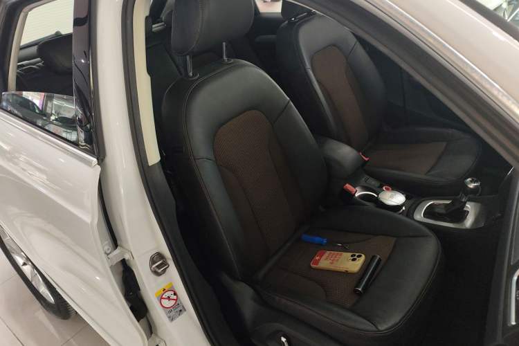 Used Audi Q3 2017 35 TFSI Fashion Model
