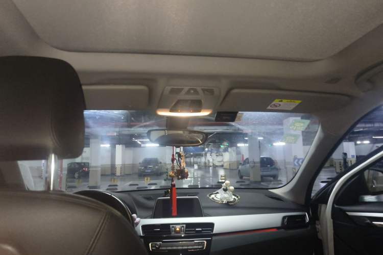 Used BMW X1 2018 sDrive18Li Fashion Model Headliner