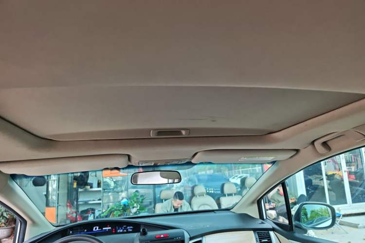 Used Honda Jade 2014 1.8L Automatic Comfort Elite Version 5 Seats