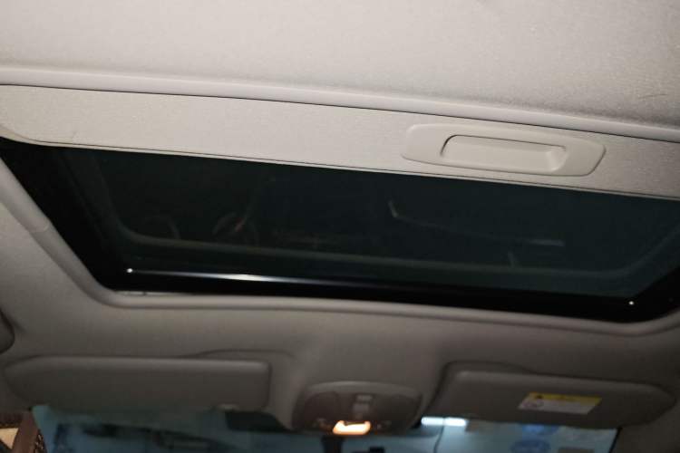 Used Peugeot 408 2014 1.8L Automatic Luxury Edition
