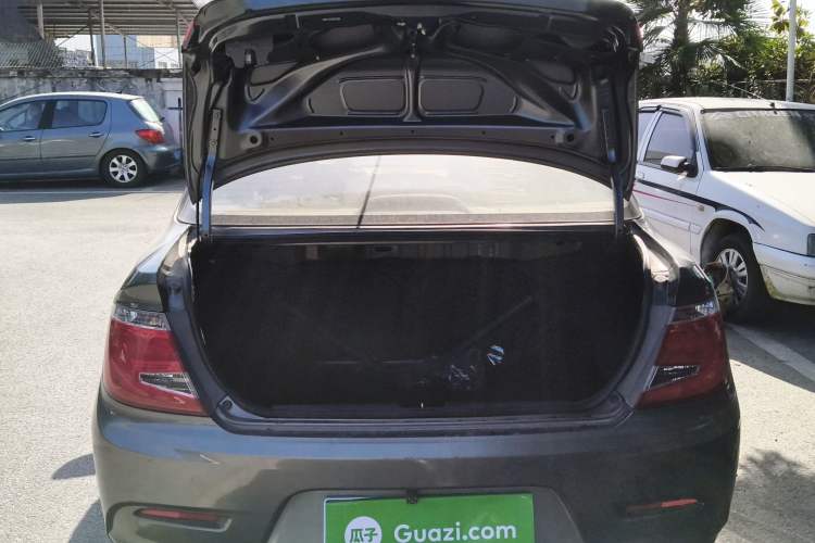 Used Everus S1 2014 1.3L Automatic Comfort Edition
