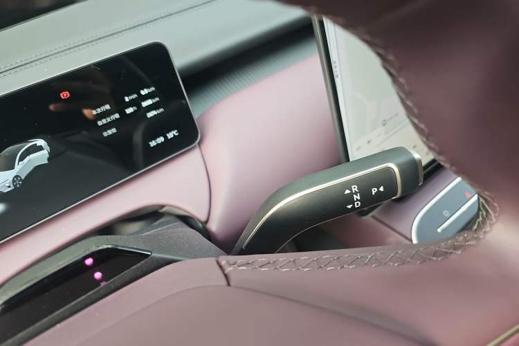 Used Nio ET5 2025 75 kWh