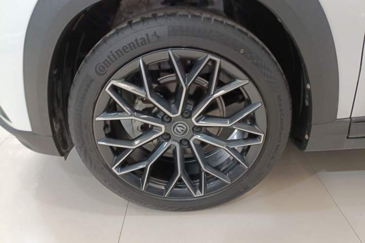 Used CHANGAN UNI-T 2022 1.5T Prestige Version
