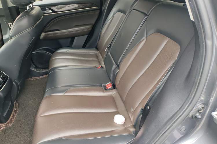 Used GAC Trumpchi GS5 2019 270T Automatic Luxury Edition Left Rear Seat