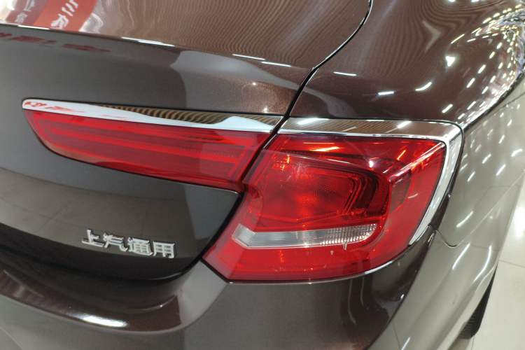 Used Buick LaCrosse 2016 28T Flagship Model