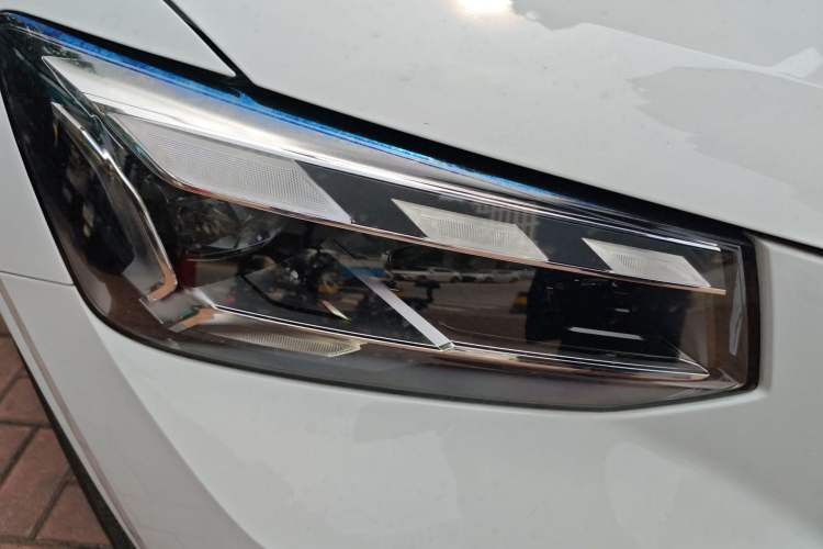 Used Audi Q2L 2024 35TFSI Fashionable and Dynamic Edition
