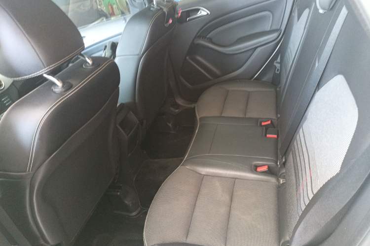 Used Mercedes-Benz B-Class 2015 B 200 Sport Edition