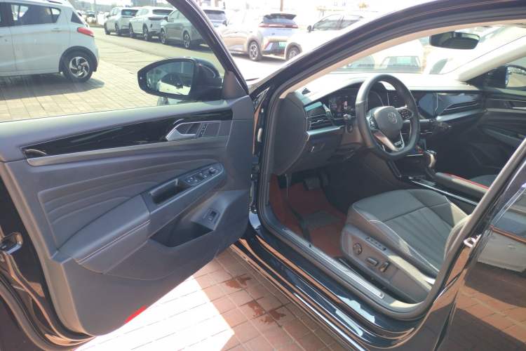 Used Volkswagen Passat 2024 380TSI Luxury Edition
