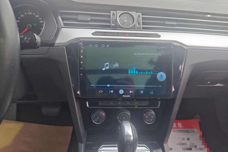 Used Volkswagen Magotan 2017 330TSI DSG Leading Model
