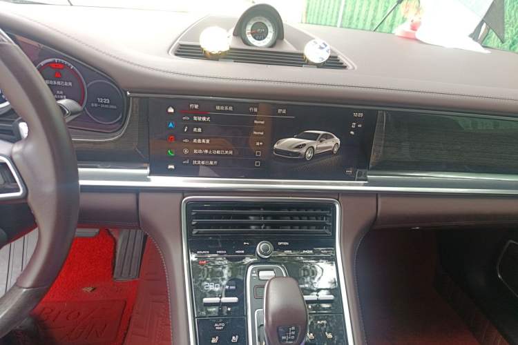 Used Porsche Panamera 2023 Facelifted Panamera 2.9T Platinum Edition