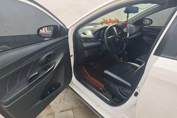 Used Toyota YARiS L Zhi Xuan 2021 X-Trail 1.5L CVT Leading Edition Driver Seat