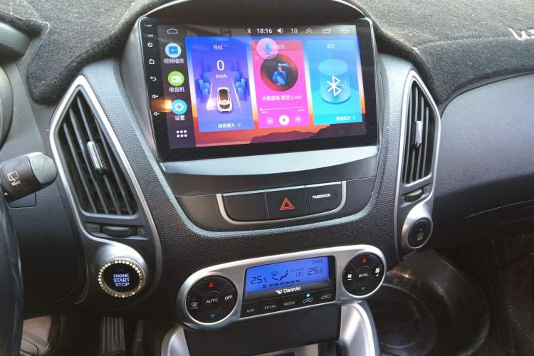 Used Hyundai ix35 2015 2.0L Automatic 2WD Smart Type China IV