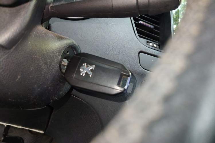 Used Peugeot 508 2012 2.0L Automatic Sunroof Classic Edition
