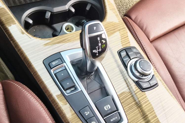 Used BMW X3 2013 xDrive35i Luxury Model Gear Lever