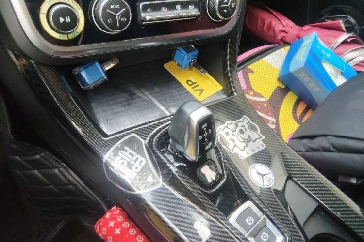 Used Lynk & Co 01 2017 2.0T Two-Wheel Drive Pro Edition Gear Lever