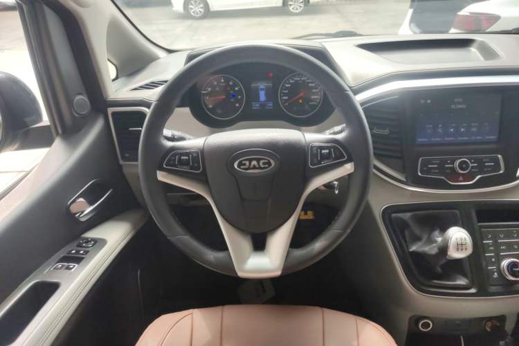 Used JAC Refine M4 2019 Business Series 2.0L Manual - China VI Standard