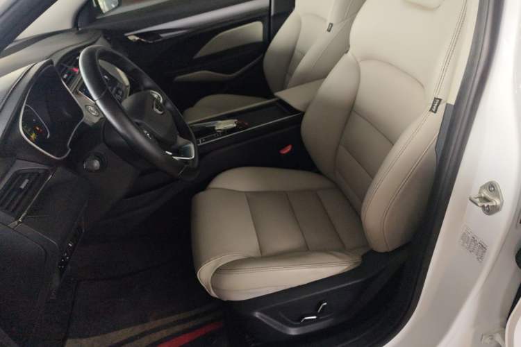 Used Geely Auto Binray 2018 14T CVT Binyi Edition Left Front Seat