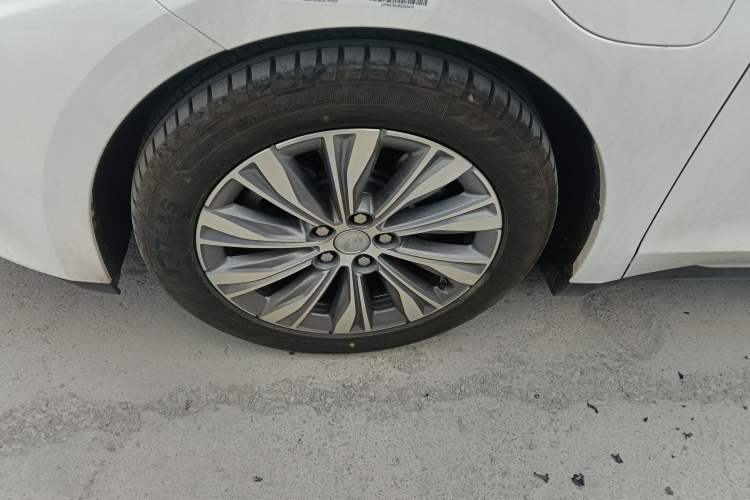 Used Hongqi E-QM5 2024 560km PLUS