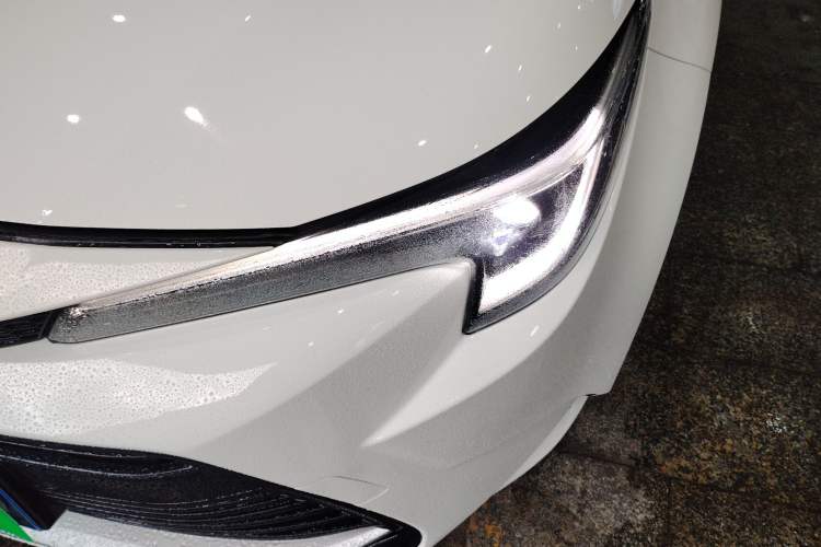 Used Toyota Levin 2024 Smart Electric Hybrid Dual-Engine 1.8L Luxury Edition
