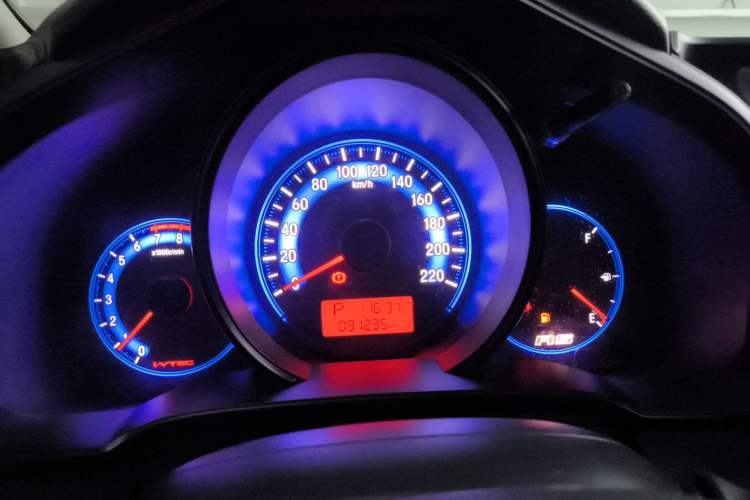 Used Honda Fit 2018 1.5L CVT Comfort Version Instrument Cluster