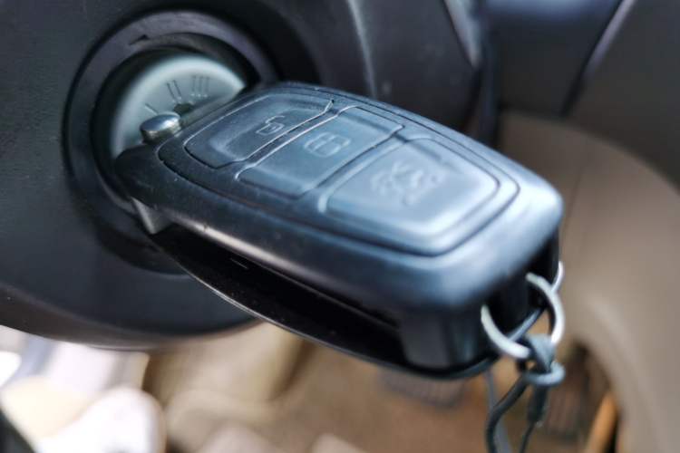 Used Ford Mondeo 2011 2.0L GTDi 200 Fashion Edition Vehicle Key