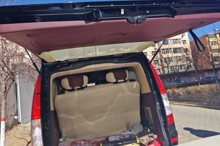 Used Mercedes-Benz Vito 
