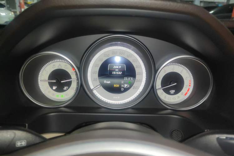 Used Mercedes-Benz E-Class 2015 Restyled E 260 L Sport Edition Instrument Cluster