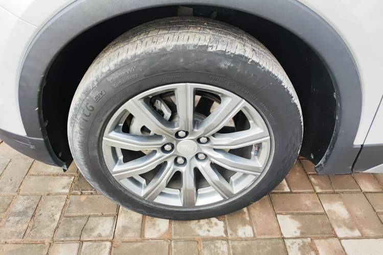 Used Cadillac XT4 2020 28T Two-Wheel-Drive Leading Version
