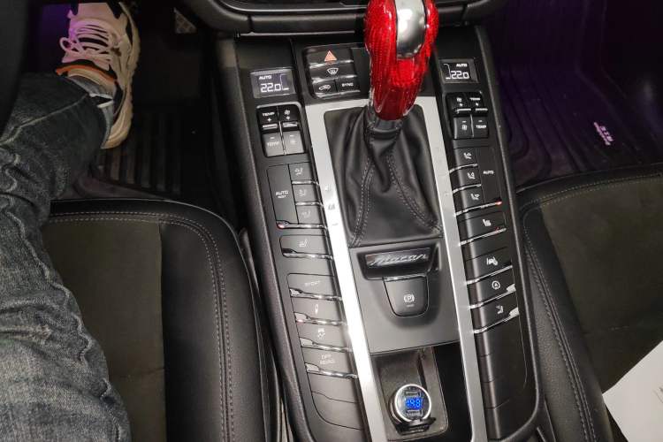 Used Porsche Macan 2021 Macan 2.0T