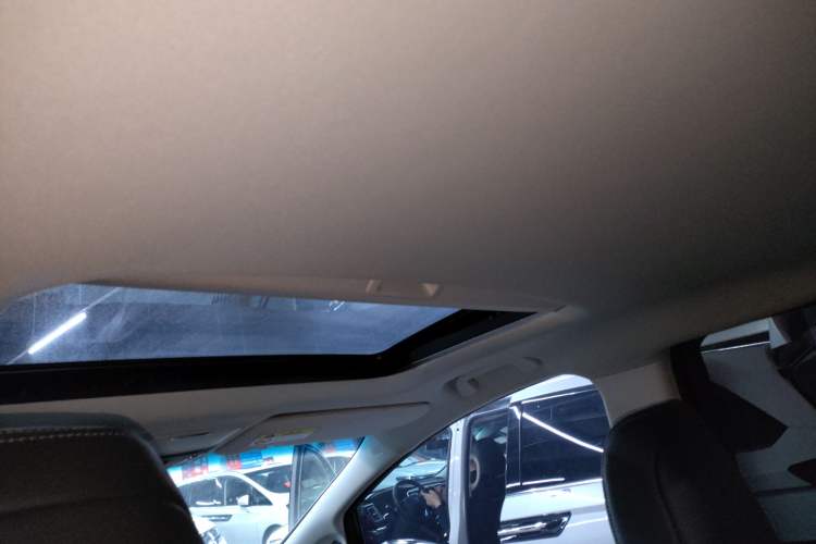 Used Honda Elysion 2019 2.0L Hybrid Luxury Edition