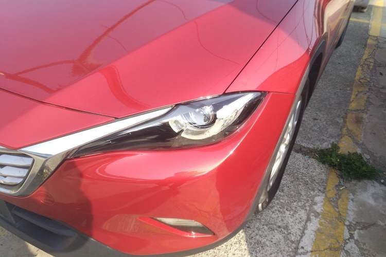 Used Mazda CX-4 2016 2.0L Manual Two-Wheel Drive Blue Sky Dynamic Edition
