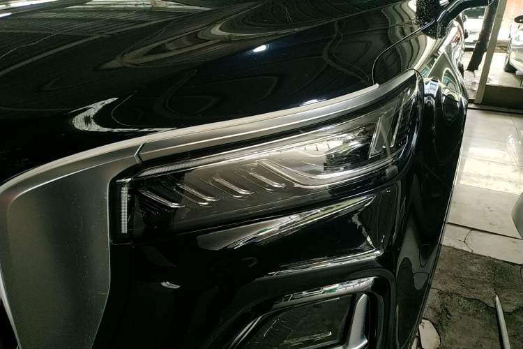 Used Hongqi HS5 2023 2.0T Qixiang Pro Edition Left Front Headlight