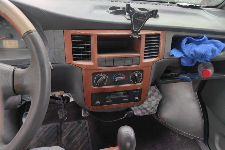 Used Wuling Zhiguang 2013 1.0L Practical Version
