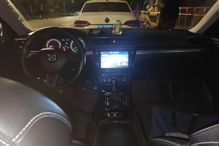 Used Skoda Superb 2018 TSI330 DSG Comfort Edition China V Standard
