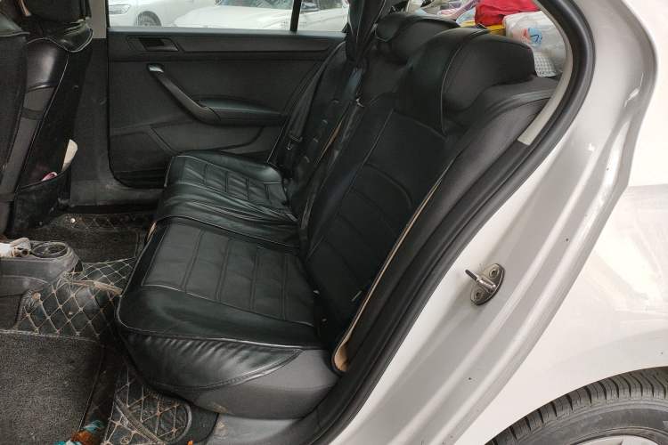 Used Volkswagen Santana 2018 1.5L Manual Fashion Edition Left Rear Seat