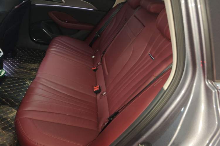 Used Hongqi H5 2024 2.0T Automatic Smart Connect Flagship Edition