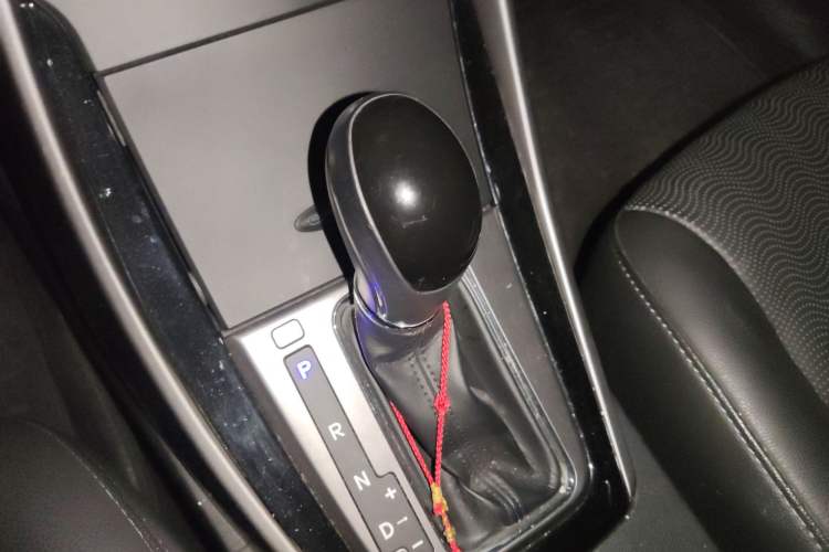 Used Hyundai Elantra (5th Generation / Langdong) 2013 1.6L Automatic Luxury Model
