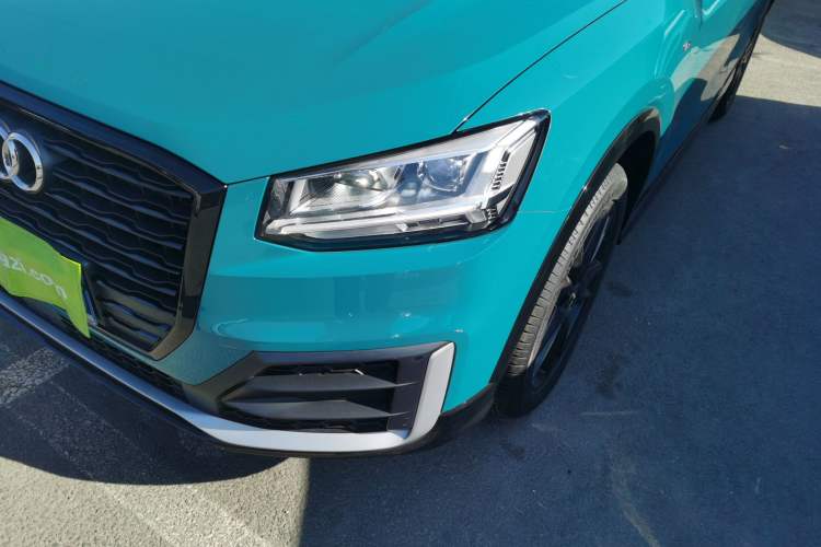 Used Audi Q2L 2018 35 TFSI Launch Exclusive Edition China V