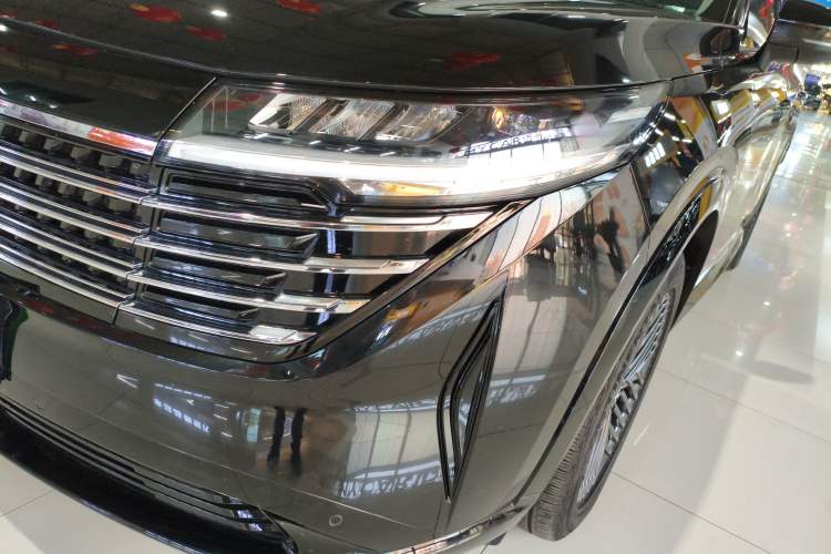 Used Nissan Pathfinder 2024 380 VC-TURBO Four-Wheel Drive Intelligent Driving Version 6 Seats Left Front Headlight