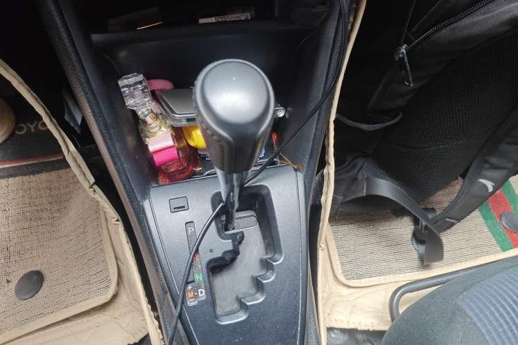 Used Toyota YARiS L Zhi Xuan 2016 Revised 1.5E CVT Charming Edition
