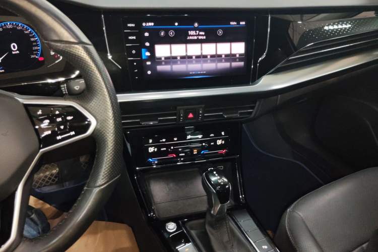 Used Volkswagen Passat 2022 330TSI Luxury Edition Custom Version