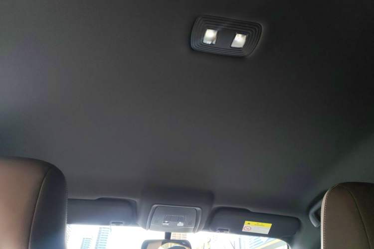 Used BYD Qin PLUS 2024 HONOR Edition DM-i 55KM Leading Model Headliner