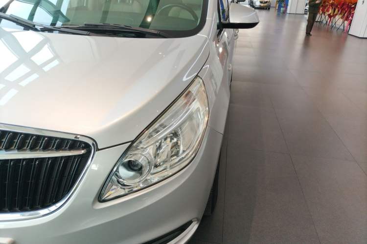 Used Buick GL8 2017 25S Luxury Version China V Standard
