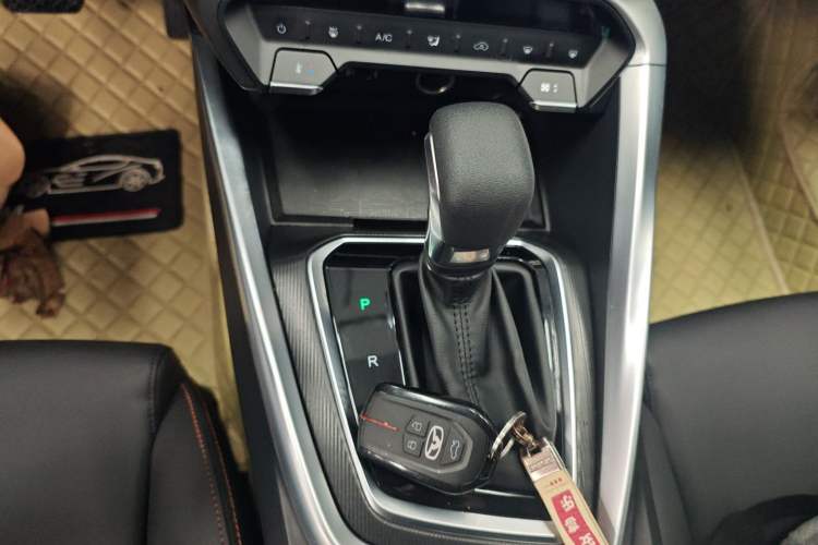 Used Cowin Xuandu 2021 1.5T CVT Zaqi Edition Gear Lever