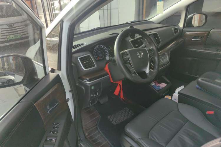 Used Honda Odyssey 2017 2.4L Smart Edition
