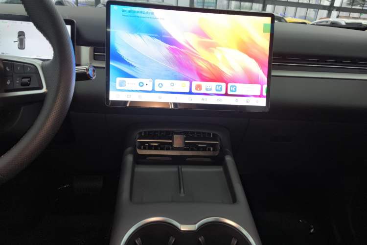 Used Landian E5 PLUS 2026 Model, 165km Long-Range First-Adoption Edition, 7-seater