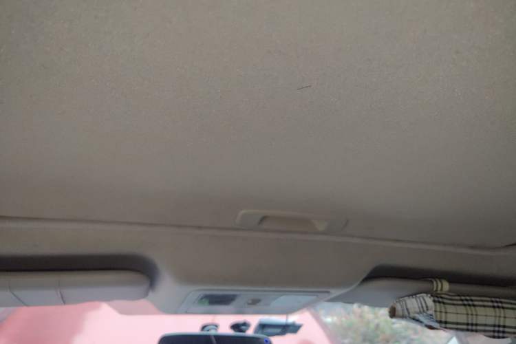 Used Nissan Tiida 2013 1.6L CVT Cool Cafe Edition Headliner