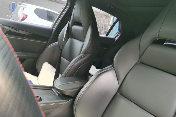 Used Lynk & Co 03 2023 1.5TD DCT JingPlus